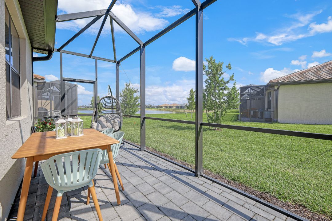 14050 Pine Lodge Ln, Fort Myers, FL 33913