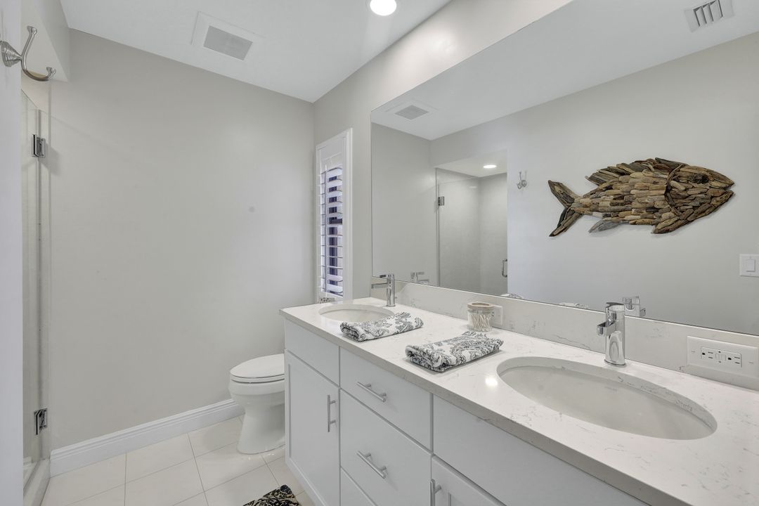 665 Rockport Ct, Marco Island, FL 34145