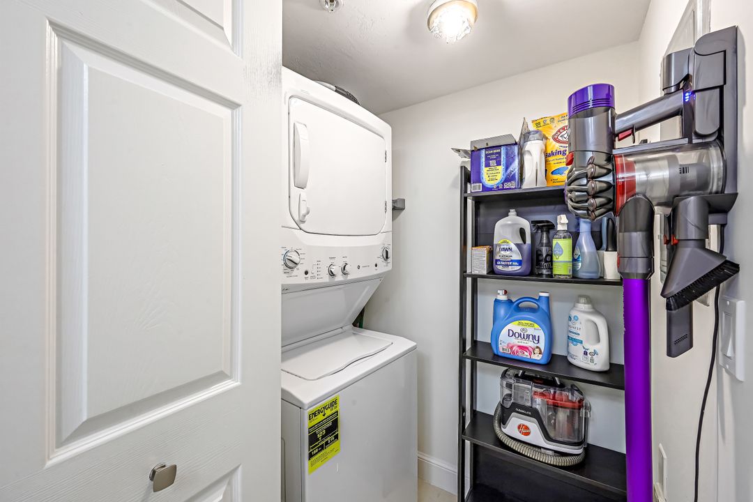 1835 Florida Club Cir #2305, Naples, FL 34112