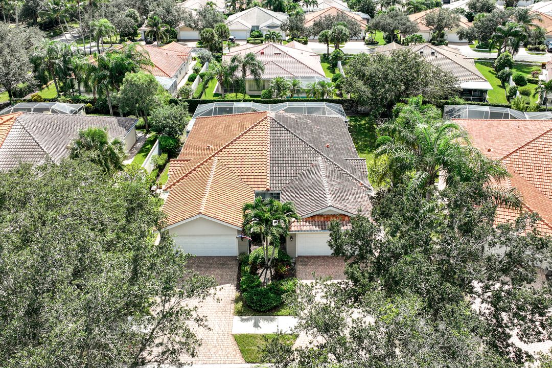 4125 Tabago Ln, Naples, FL 34119