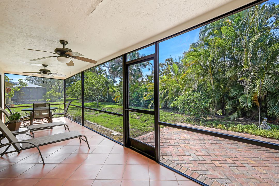 13142 Regent Cir, Fort Myers, FL 33966
