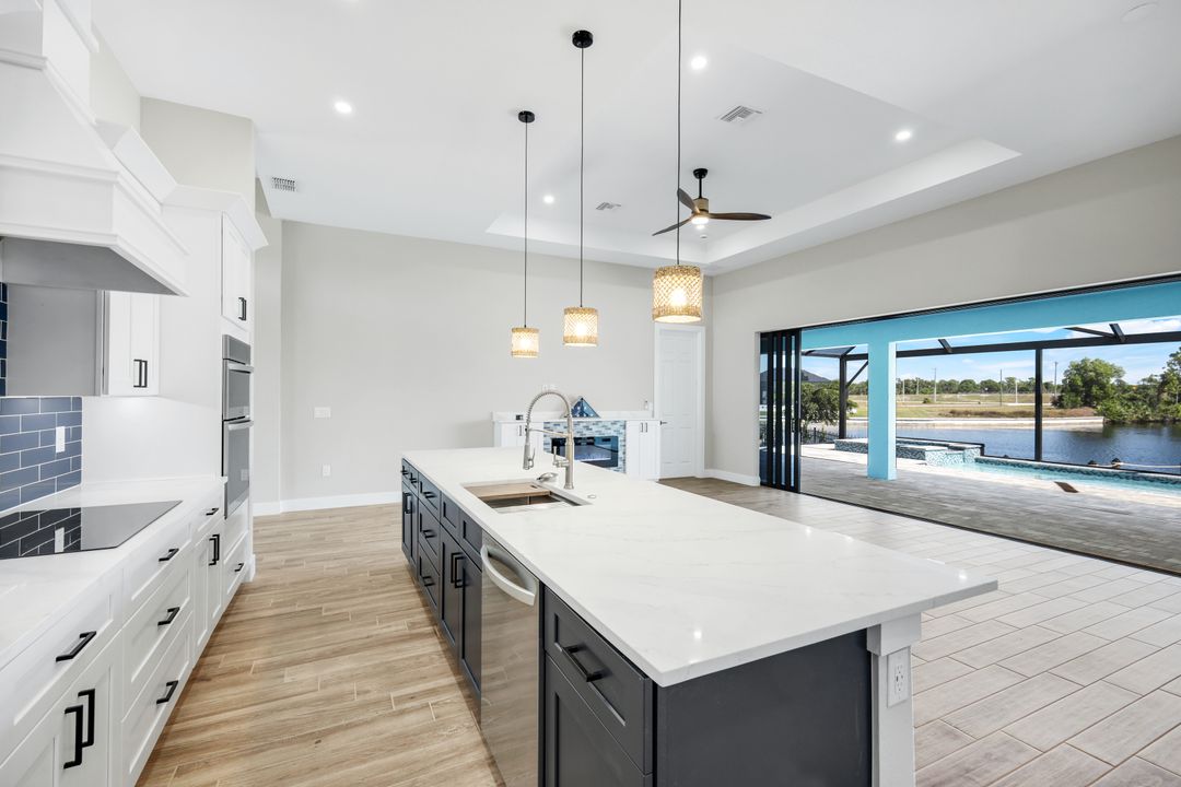 1909 NW 32nd Ct, Cape Coral, FL 33993