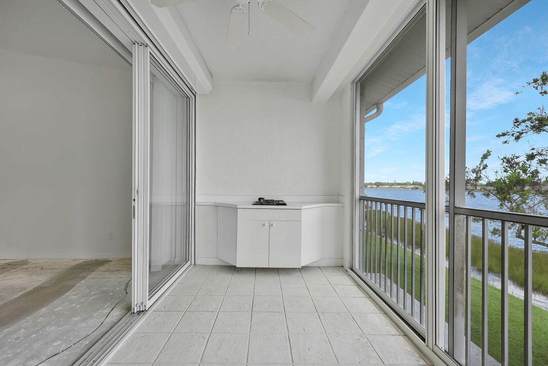 3420 W Crown Pointe Blvd #202, Naples, FL 34112