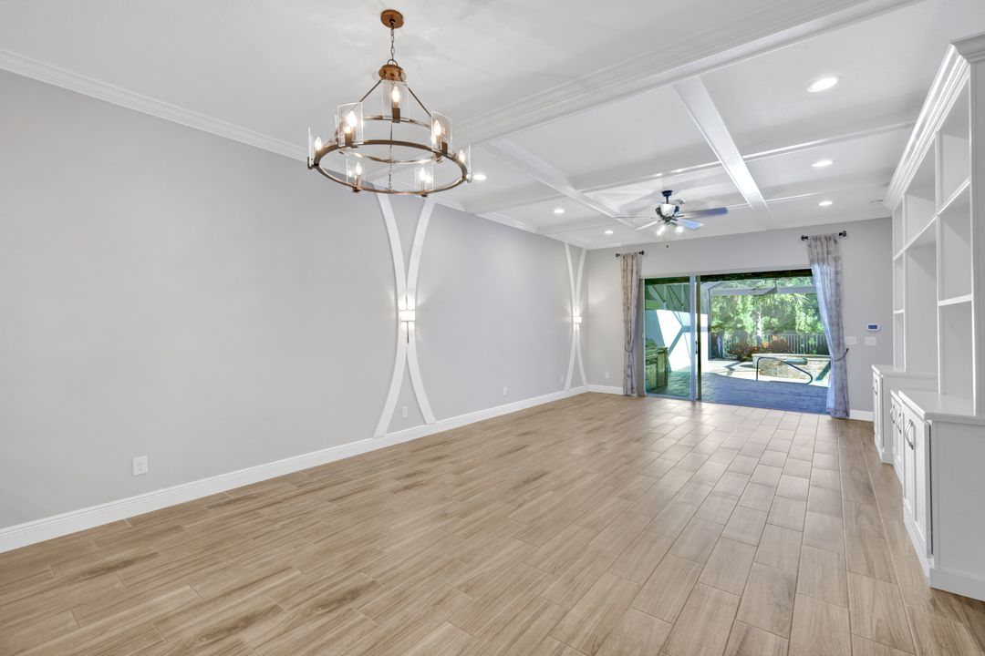 1189 S Town and River Dr, Fort Myers, FL 33919