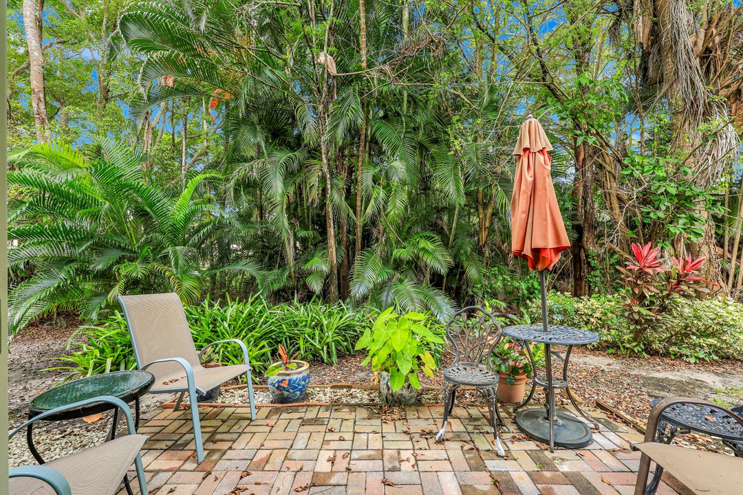 2325 Hidden Lake Dr #1, Naples, FL 34112