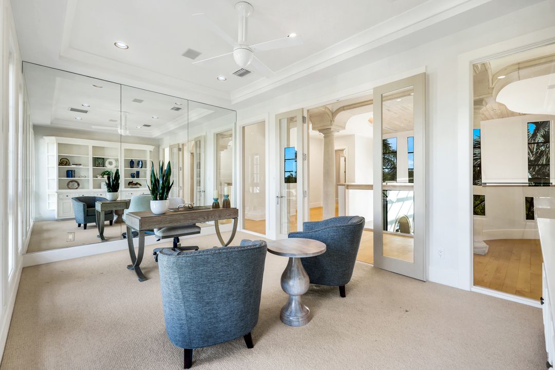 1450 Gulfstar Dr S, Naples, FL 34112