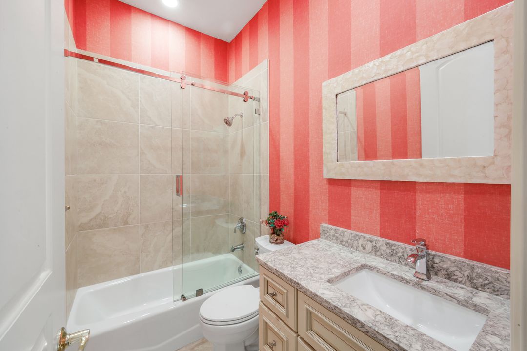 18571 Verona Lago Dr, Miromar Lakes, FL 33913