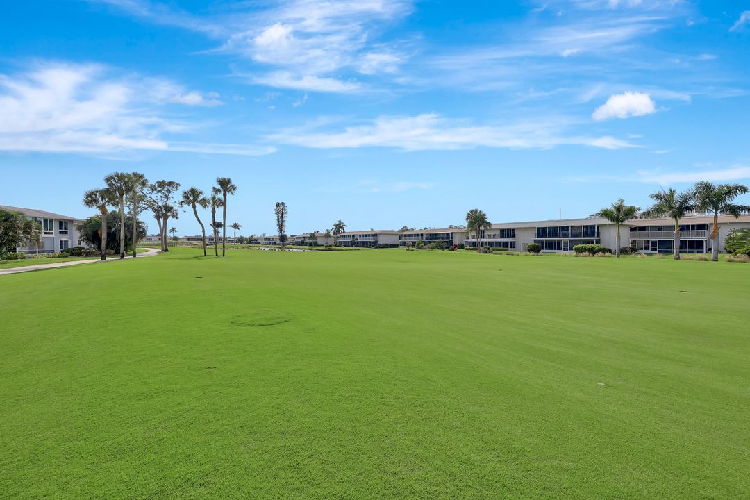 141 Lollypop Ln #4, Naples, FL 34112
