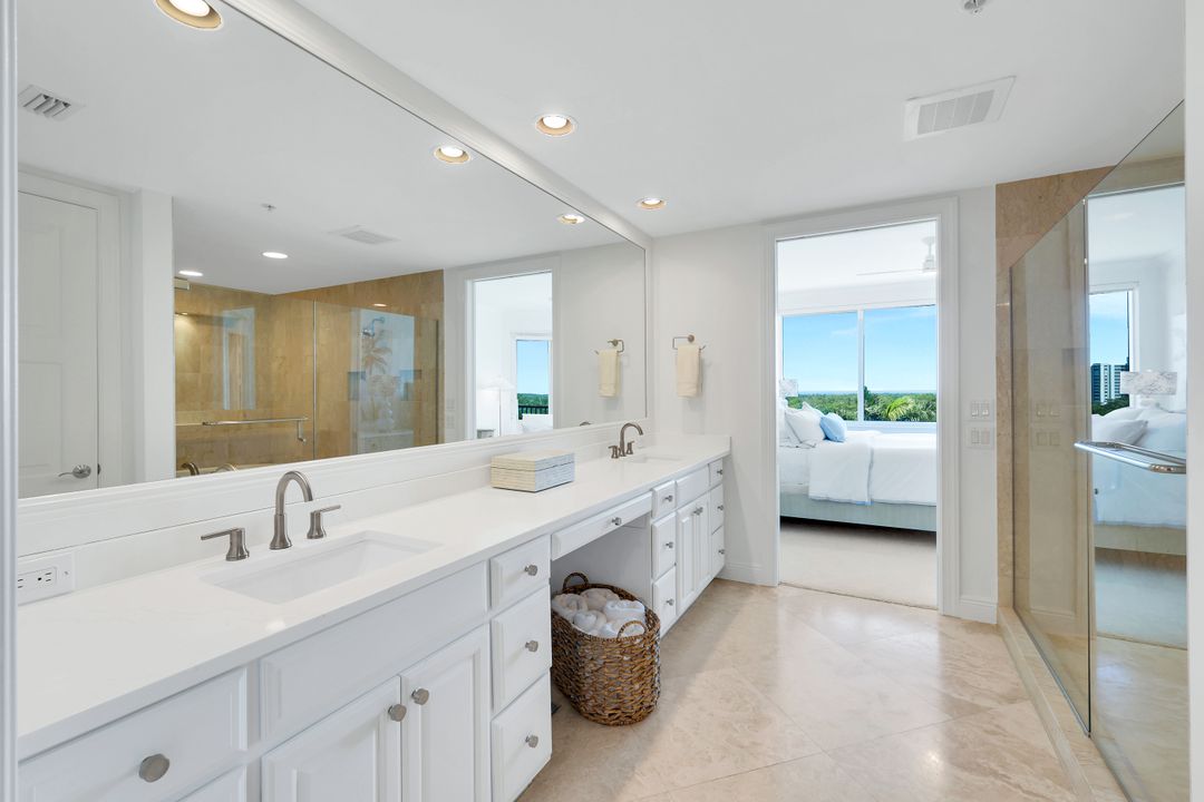 265 Indies Way #502, Naples, FL 34110