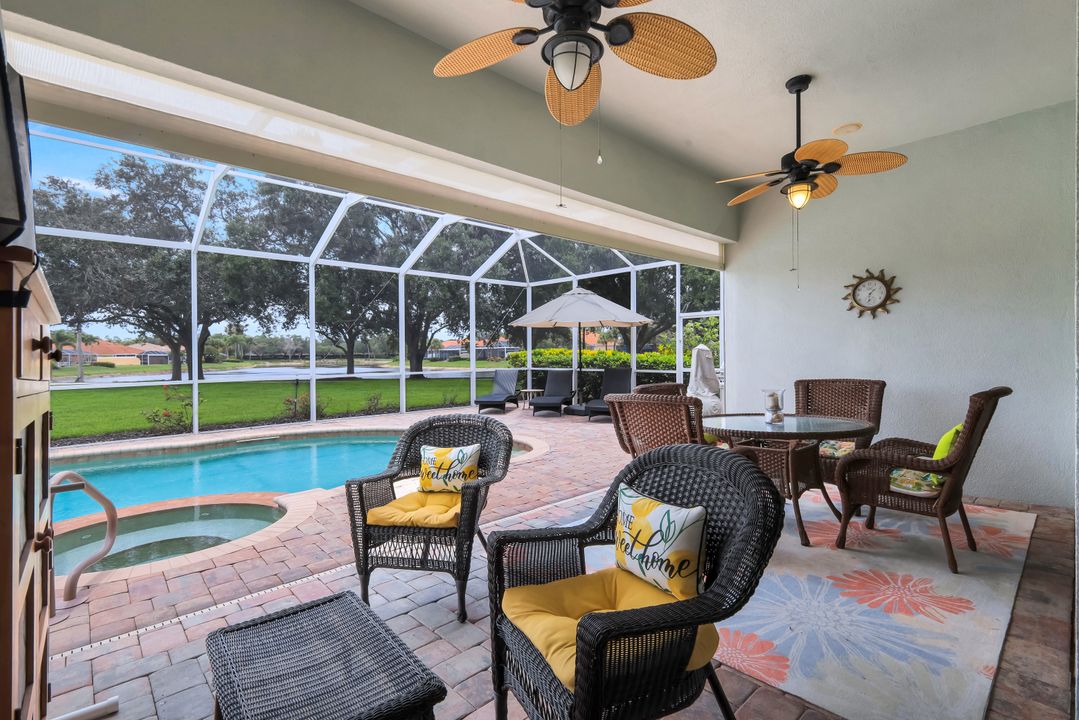 5855 Charlton Way, Naples, FL 34119