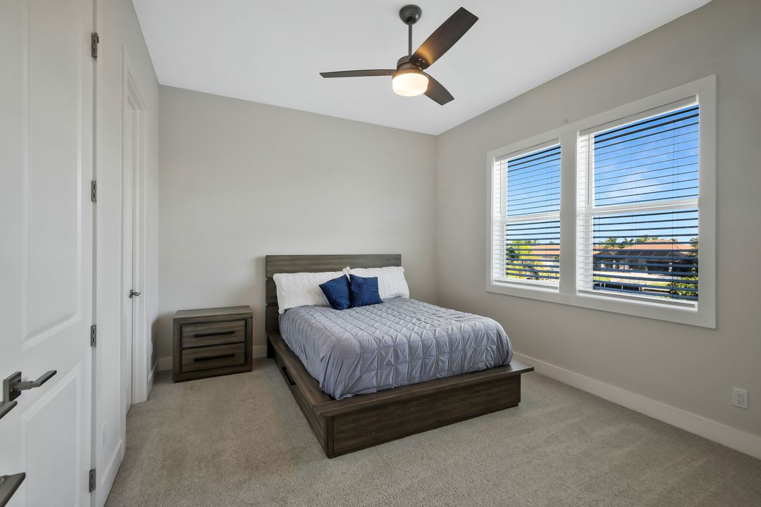 2717 SW 38th St, Cape Coral, FL 33914