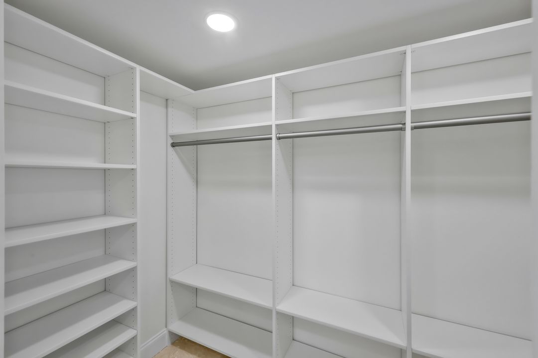 1755 Oakley Ave, Fort Myers, FL 33901