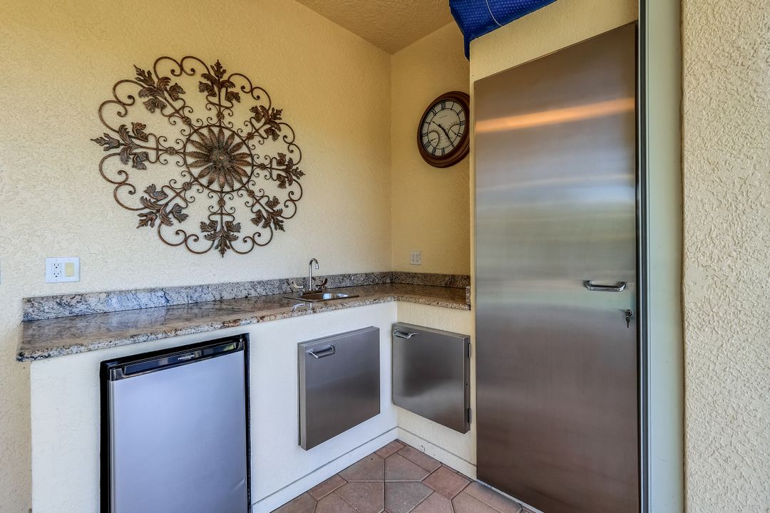 3500 Candleberry Ct, Bonita Springs, FL 34134