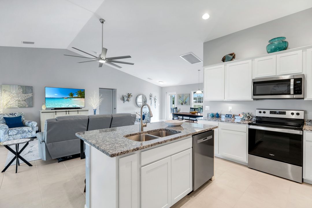 25475 Doredo Dr, Punta Gorda, FL 33955