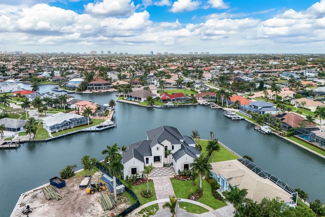180 Coral Ct, Marco Island, FL 34145