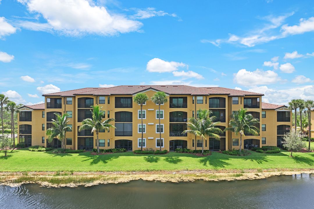 9590 Trevi Ct #5314, Naples, FL 34113