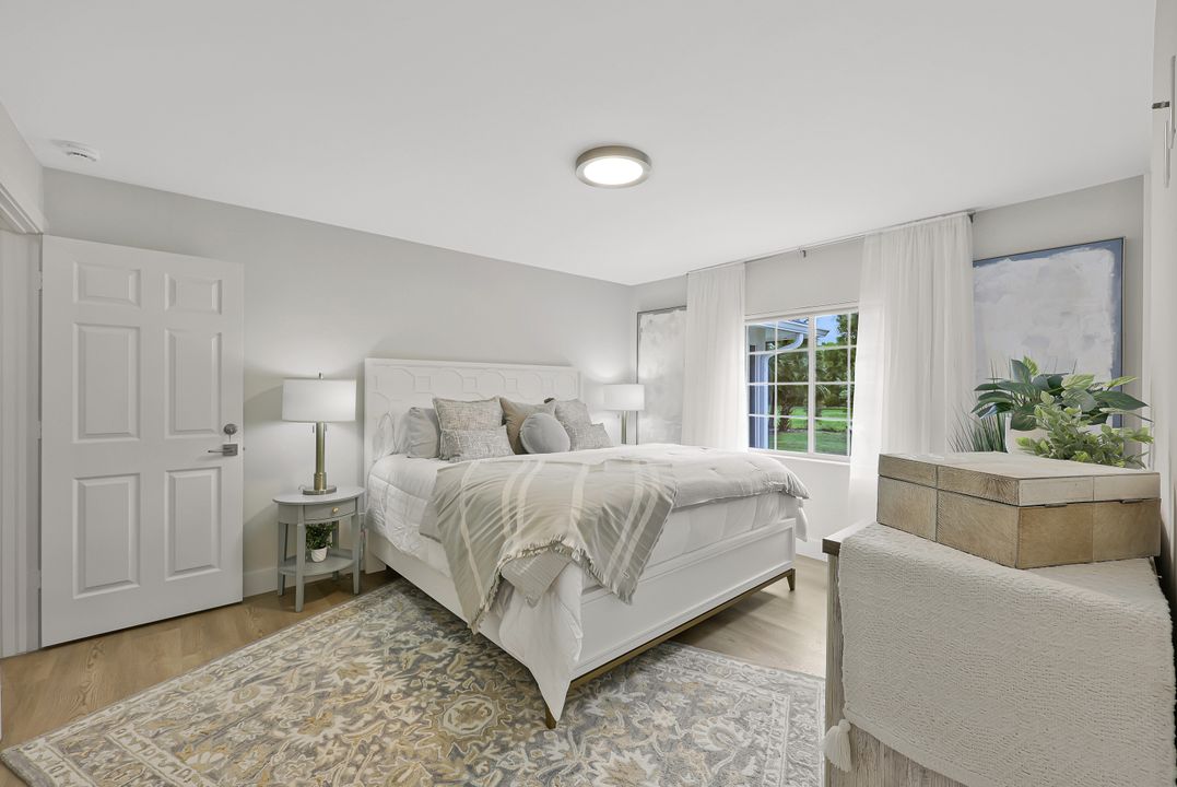 3060 70th St SW, Naples, FL 34105