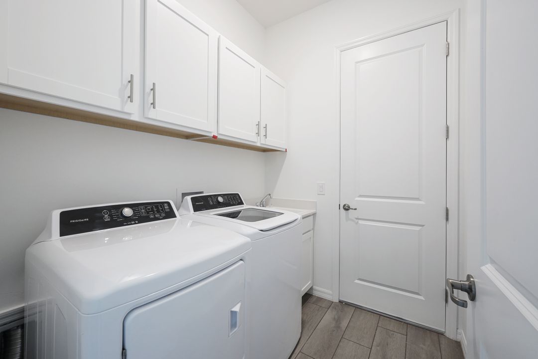 5781 Kingston Pl, Immokalee, FL 34142