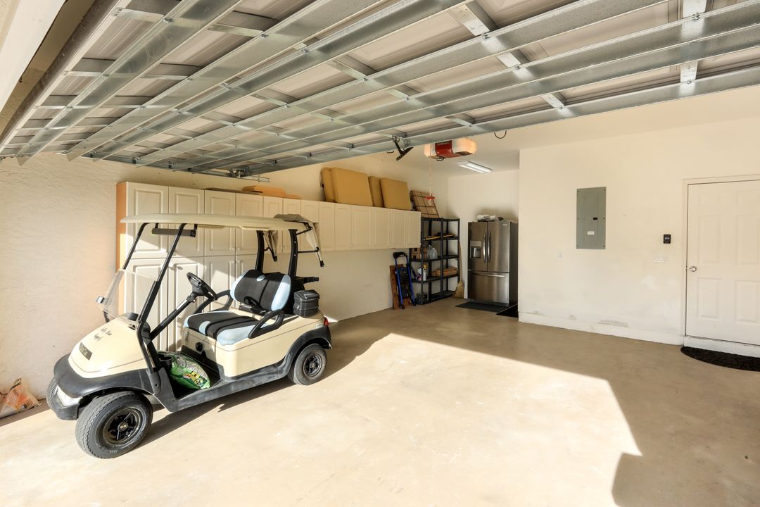 19641 Silver Oak Dr, Fort Myers, FL 33967