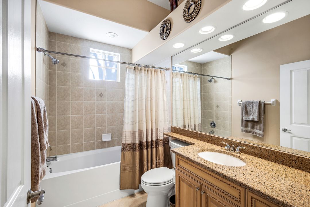 8524 Via Lungomare Cir #206, Estero, FL 33928