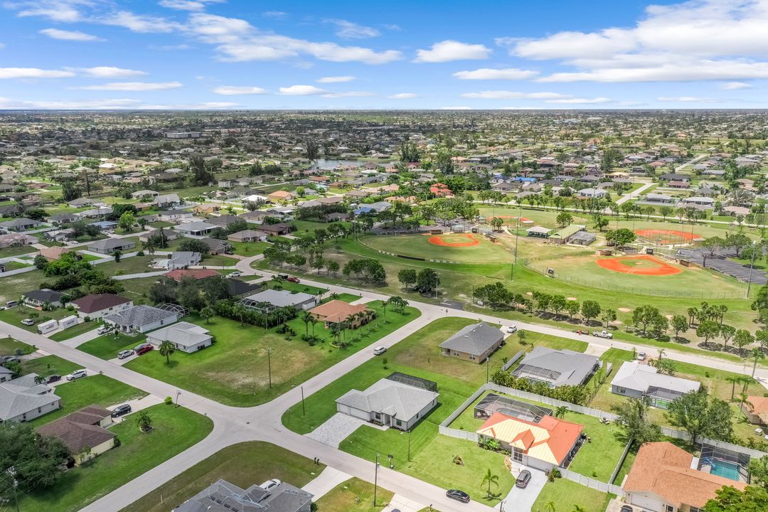 241 SW 31st St, Cape Coral, FL 33914