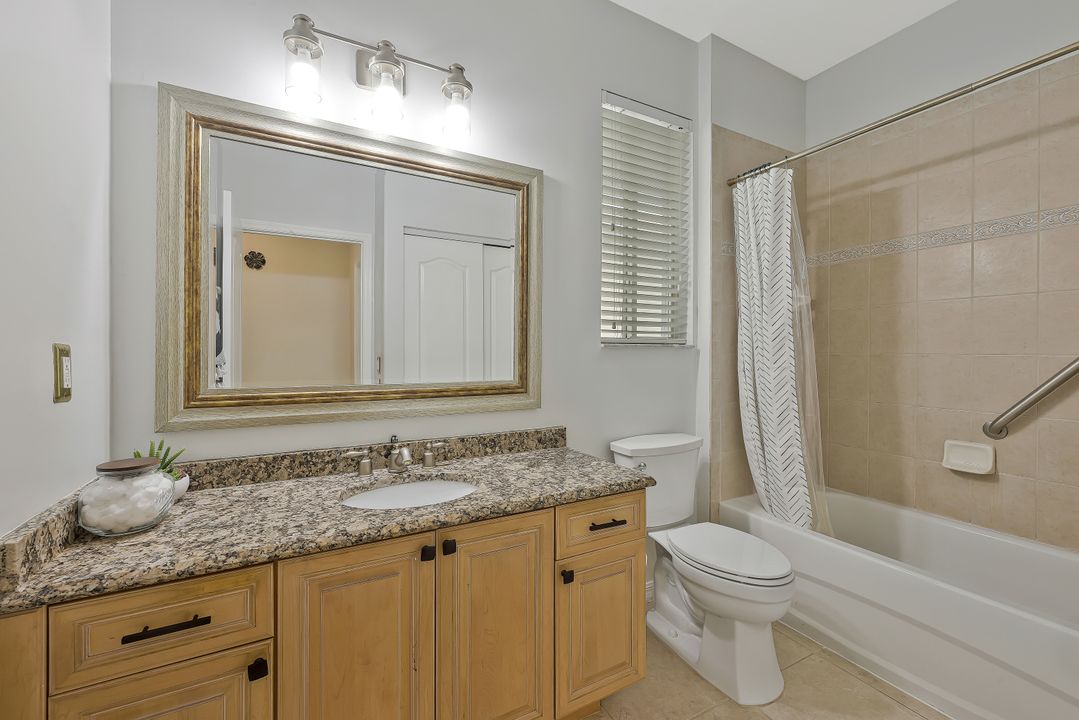 15370 Laguna Hills Dr, Fort Myers, FL 33908