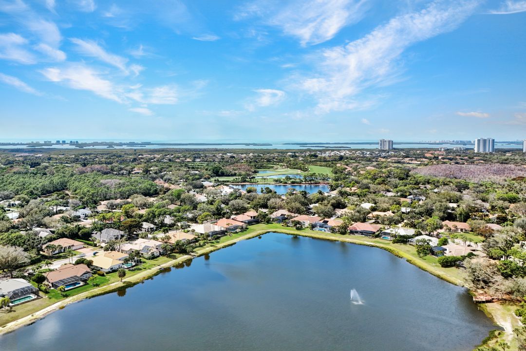 3750 Lakemont Dr, Bonita Springs, FL 34134