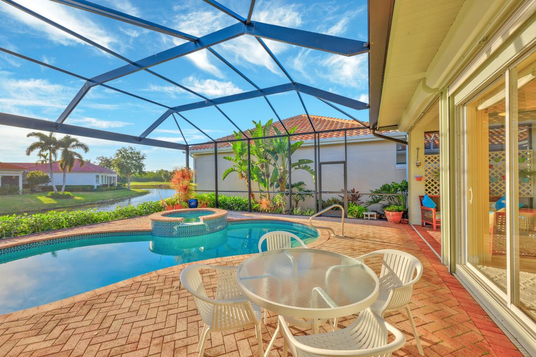 4970 Bollard Ct, Naples, FL 34112