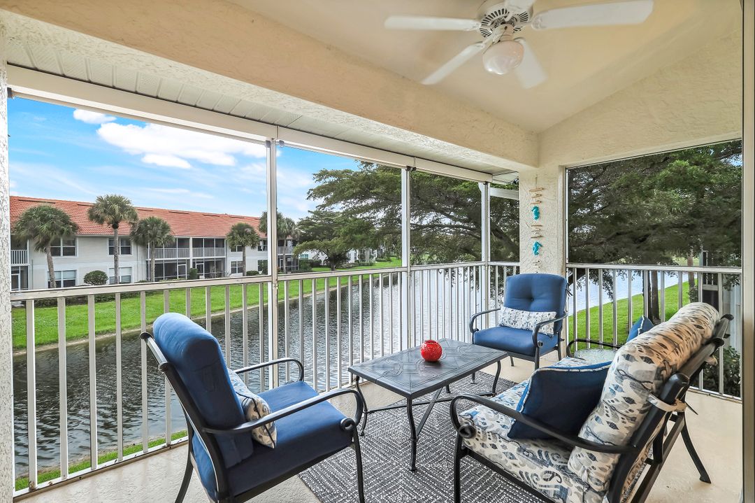 5070 Cedar Springs Dr #204, Naples, FL 34110