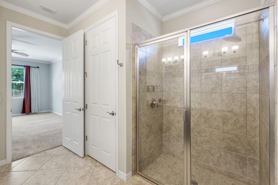 2899 Sunset Pointe Cir, Cape Coral, FL 33914