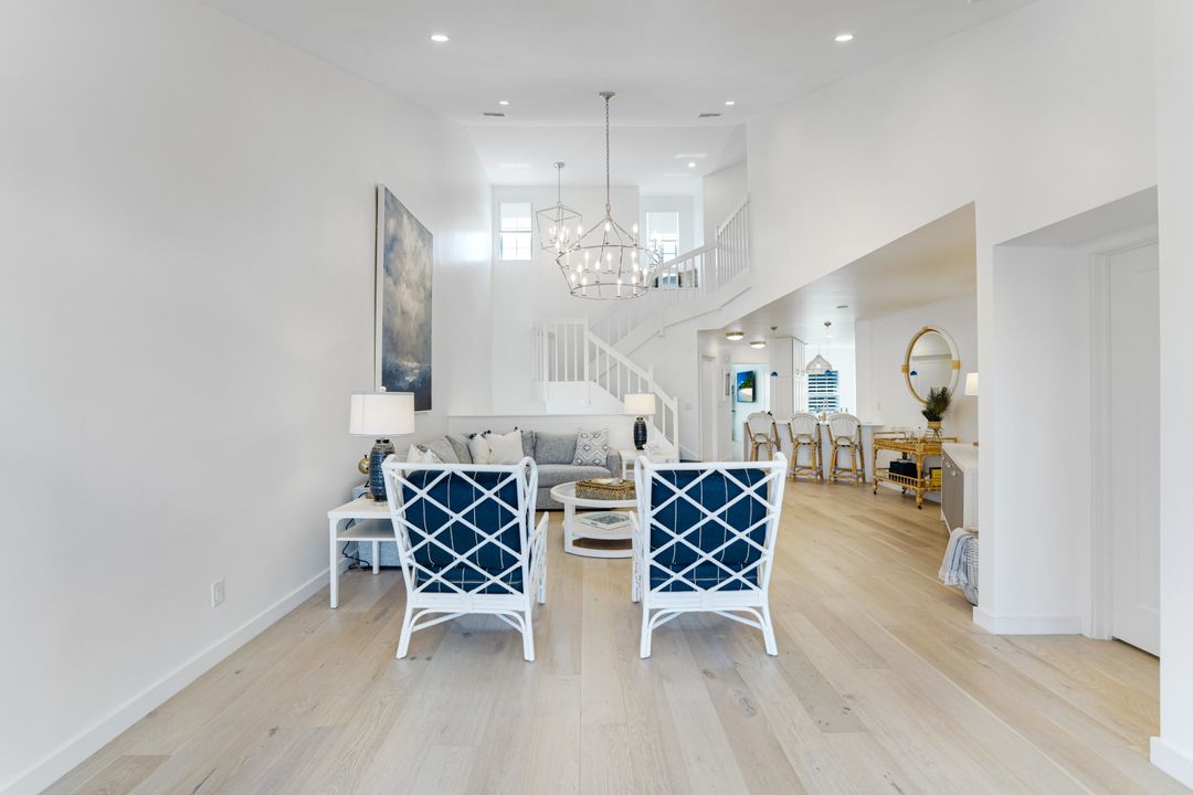 8345 Excalibur Cir #M4, Naples, FL 34108