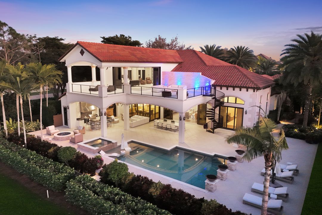 16725 Prato Way, Naples, FL 34110