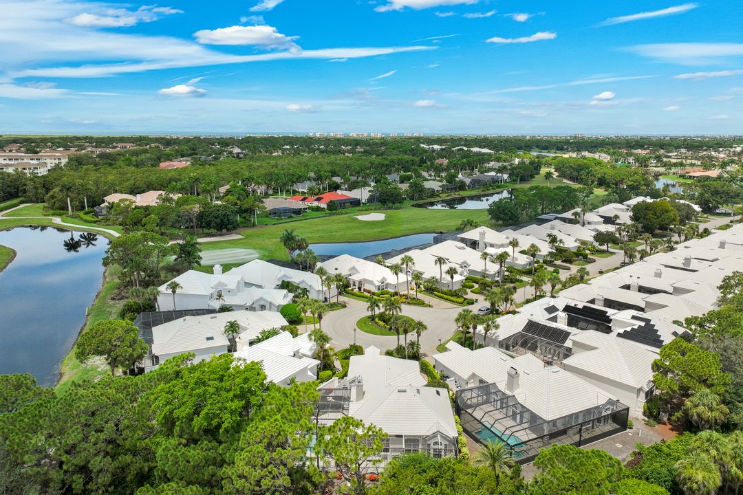15248 Devon Green Ln, Naples, FL 34110
