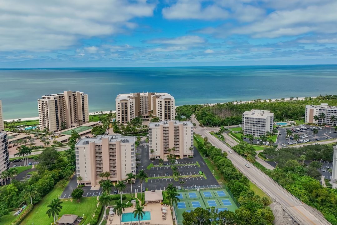 11118 Gulf Shore Dr #803, Naples, FL 34108