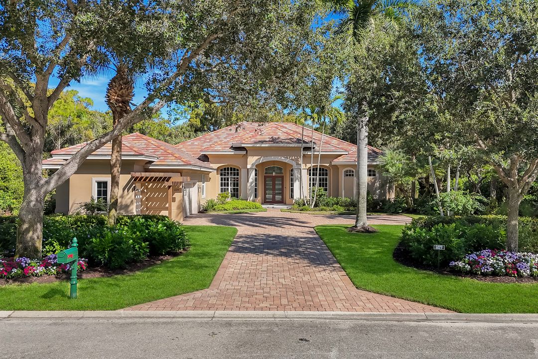 12219 Collier's Reserve Dr, Naples, FL 34110