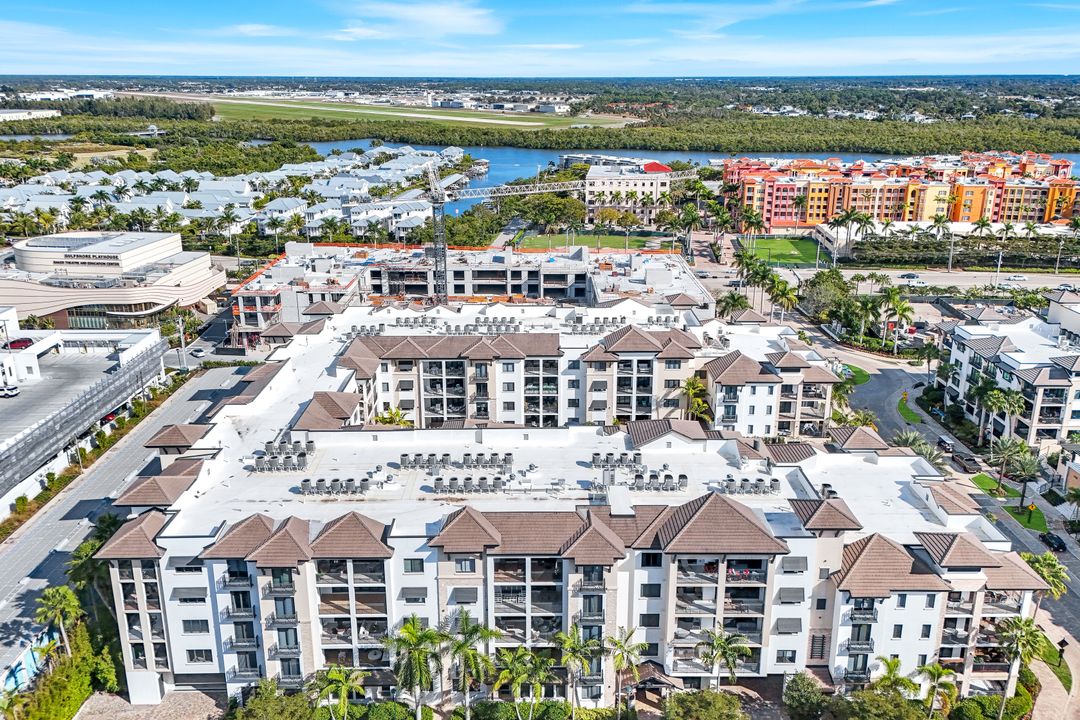 1135 3rd Ave S #209, Naples, FL 34102