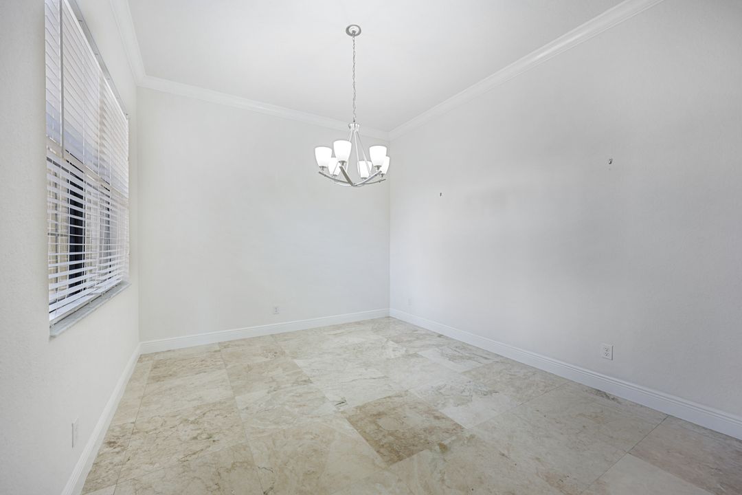 11992 Five Waters Cir, Fort Myers, FL 33913