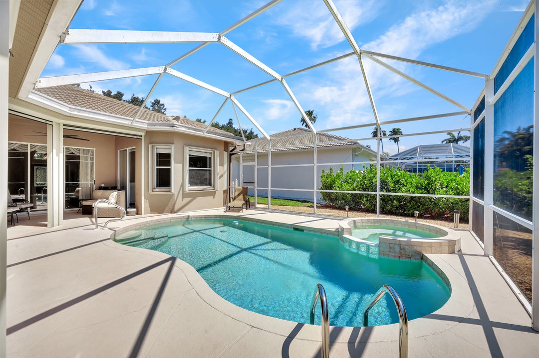 25740 Creekbend Dr, Bonita Springs, FL 34135