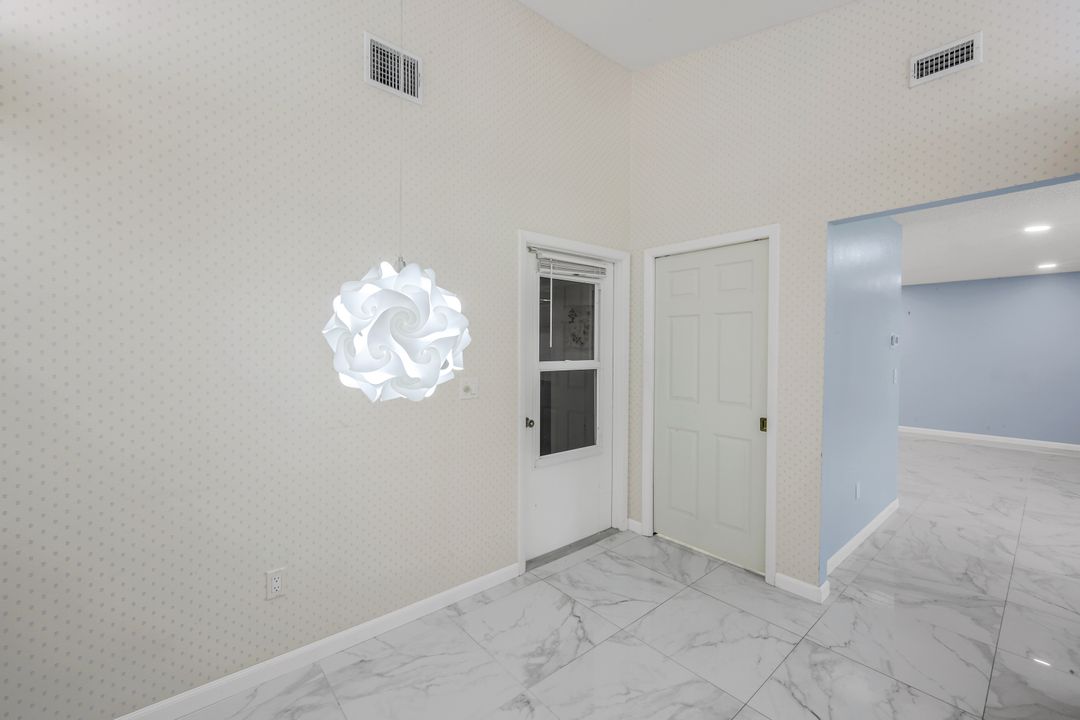 7062 W Brandywine Cir, Fort Myers, FL 33919