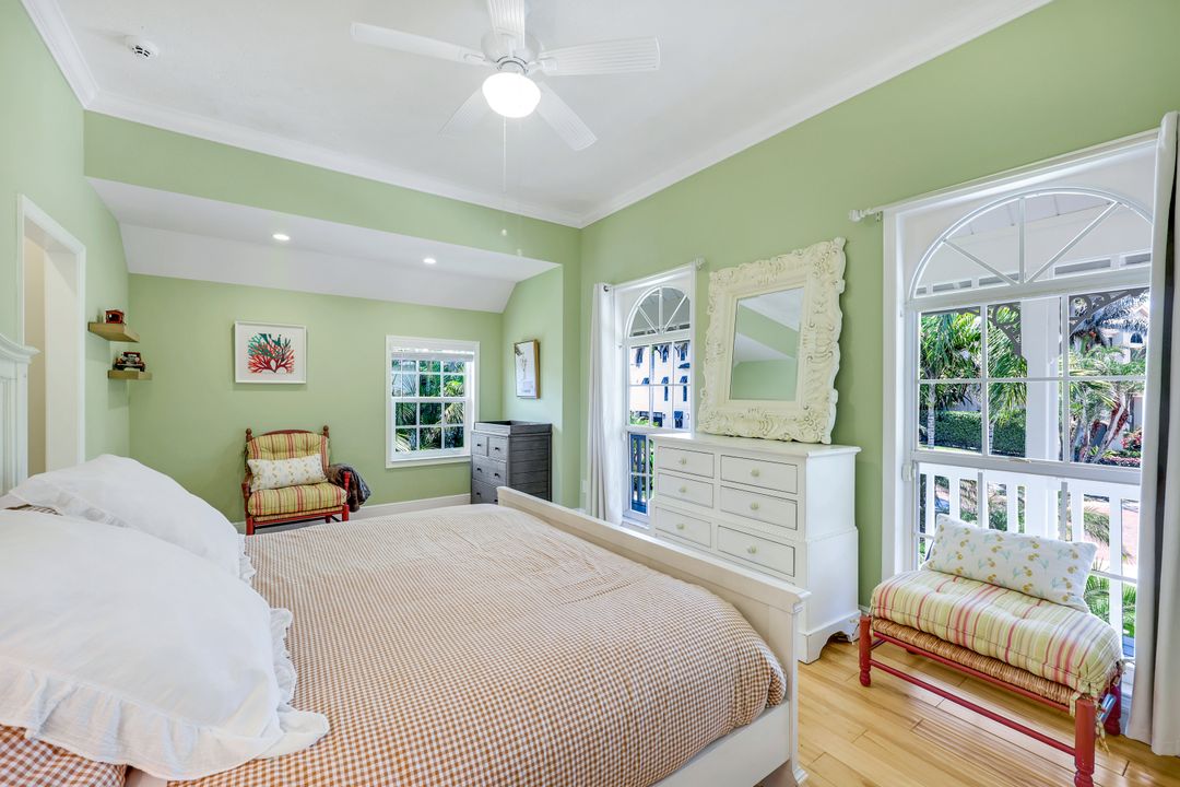 203 San Mateo Dr, Bonita Springs, FL 34134