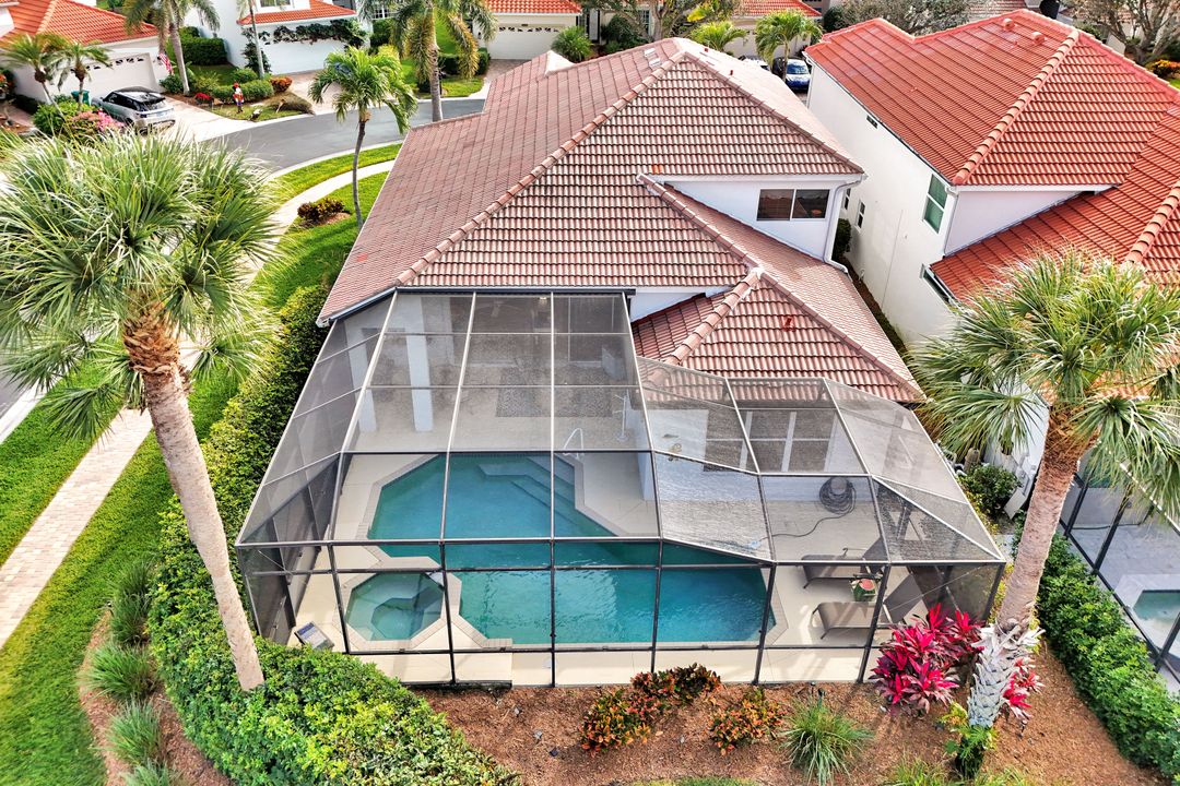 8895 Ventura Way, Naples, FL 34109