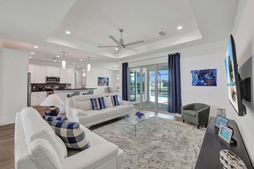 406 SW 28th St, Cape Coral, FL 33914