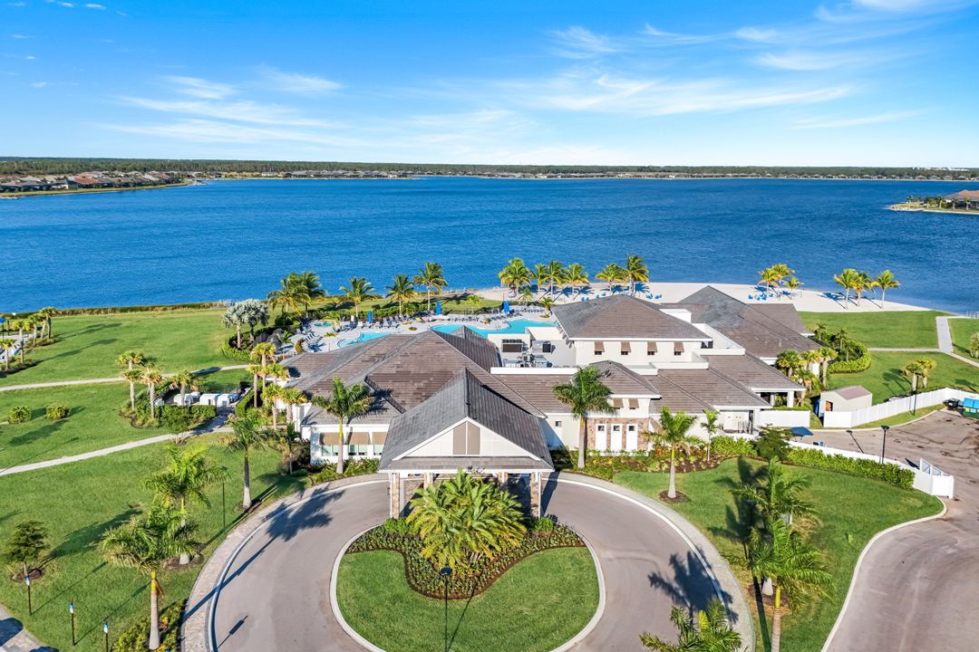 14841 Blue Bay Cir, Miromar Lakes, FL 33913