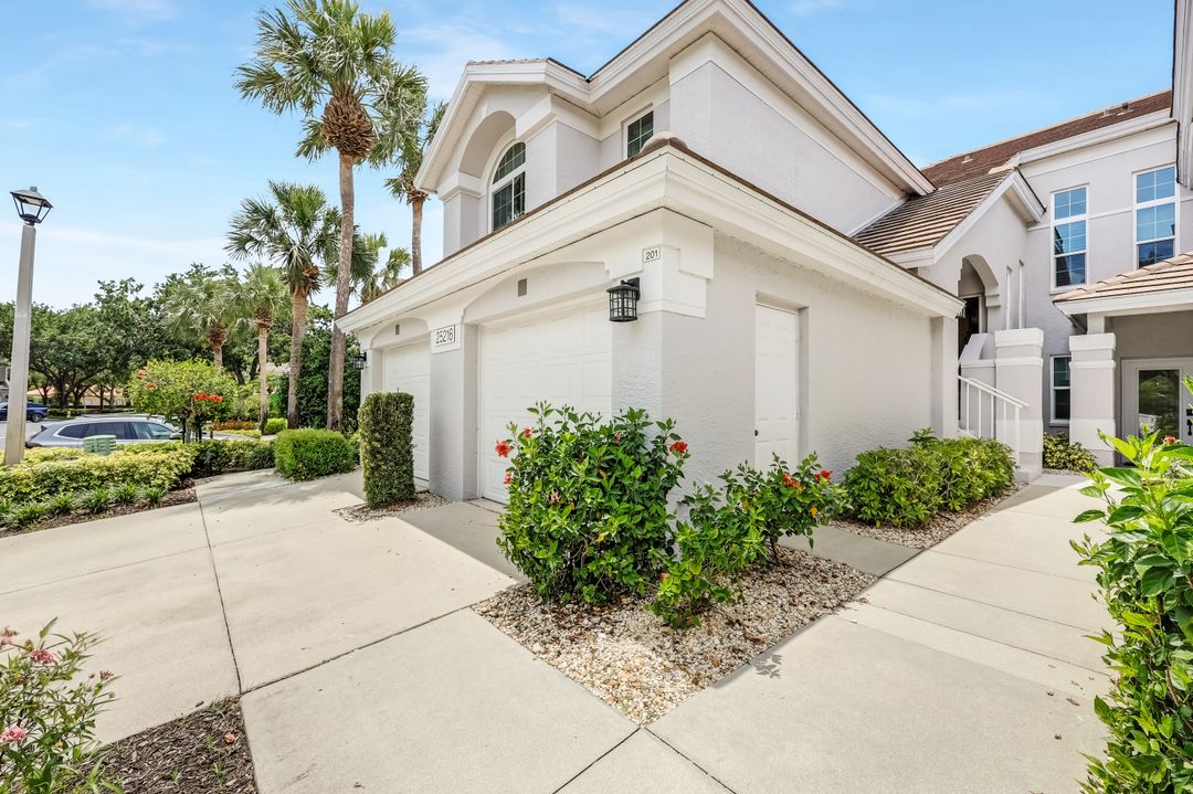 25216 Pelican Creek Cir #201, Bonita Springs, FL 34134