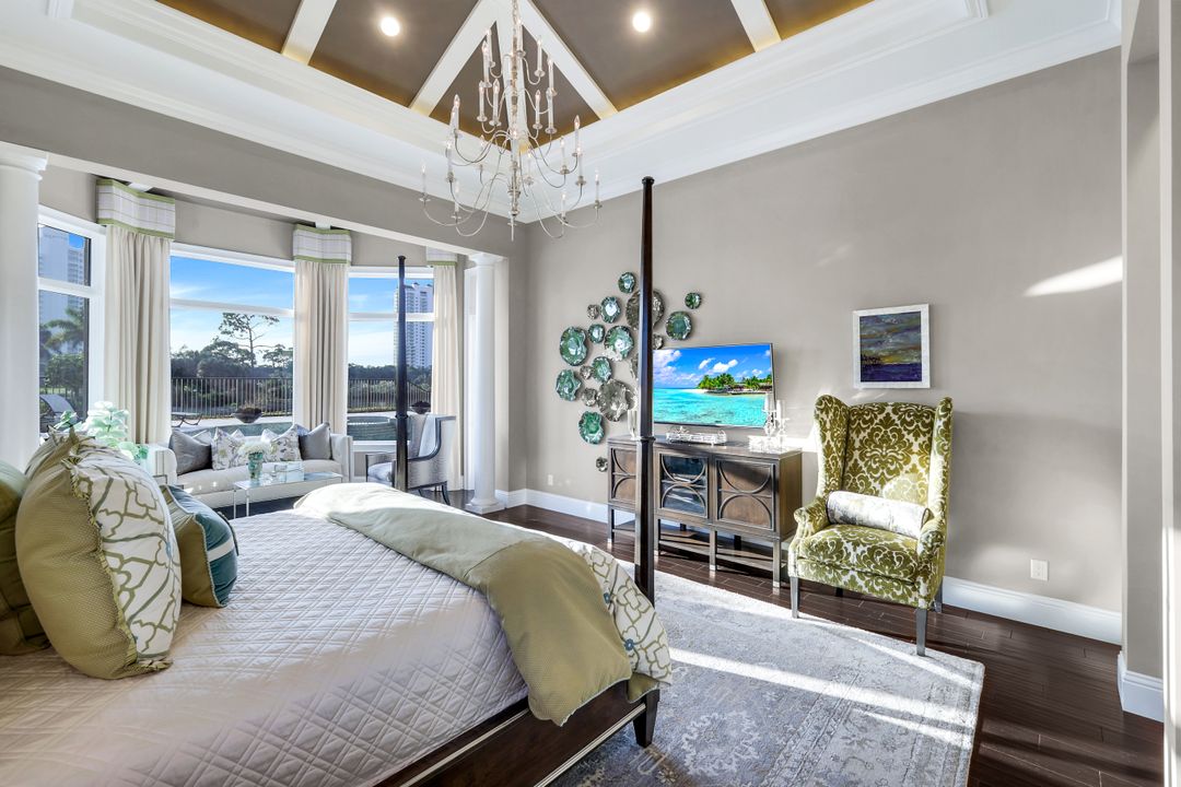 26180 Woodlyn Dr, Bonita Springs, FL 34134