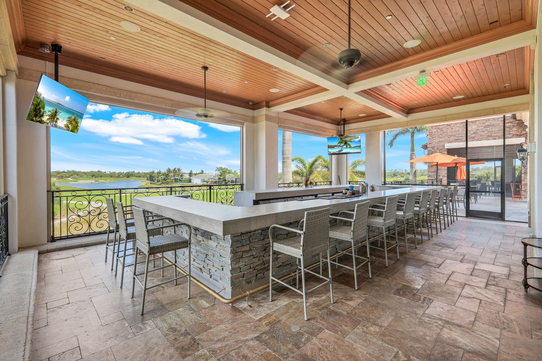 9590 Trevi Ct #5323, Naples, FL 34113