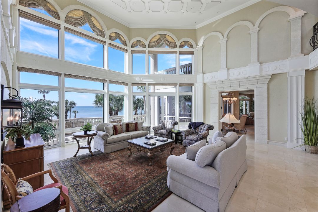 7425 Bay Colony Dr, Naples, FL 34108