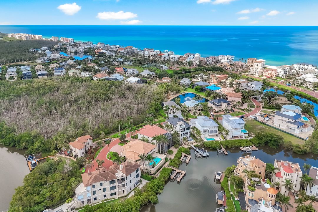 175 Topanga Dr, Bonita Springs, FL 34134