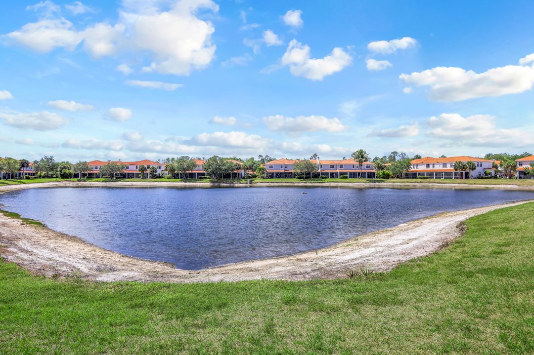 14762 Sutherland Ave, Naples, FL 34119