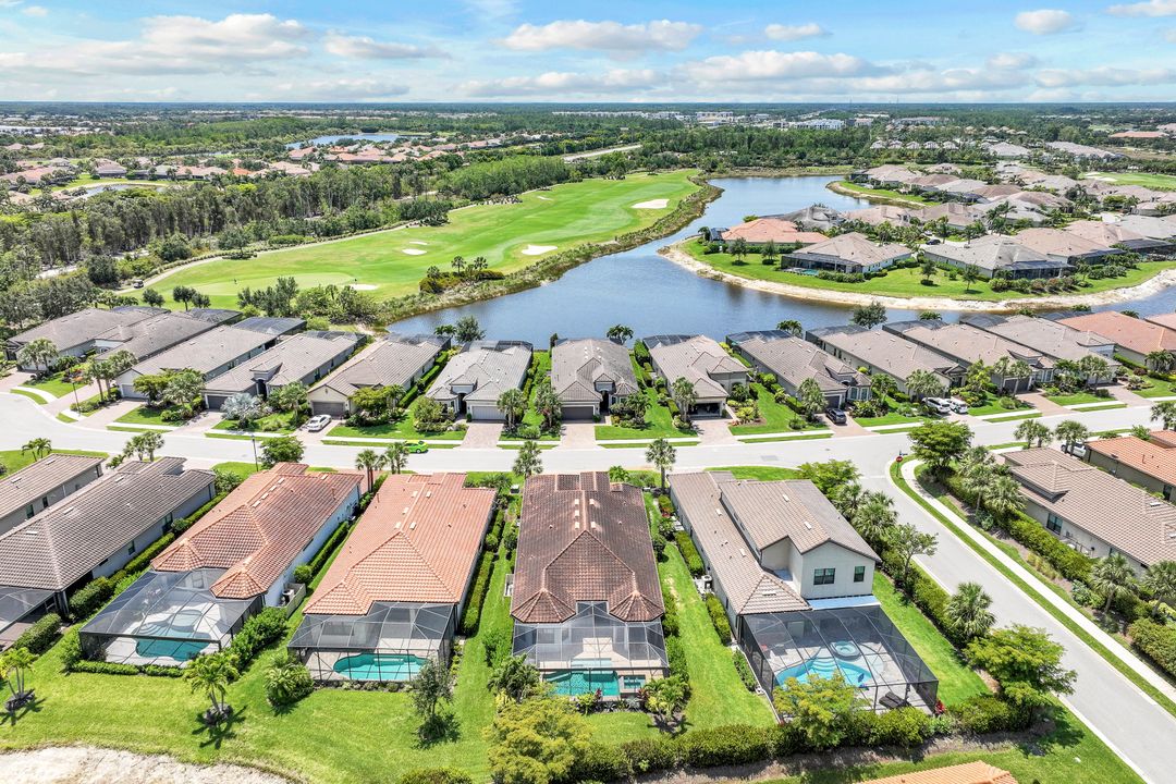 9147 Trivoli Ter, Naples, FL 34119